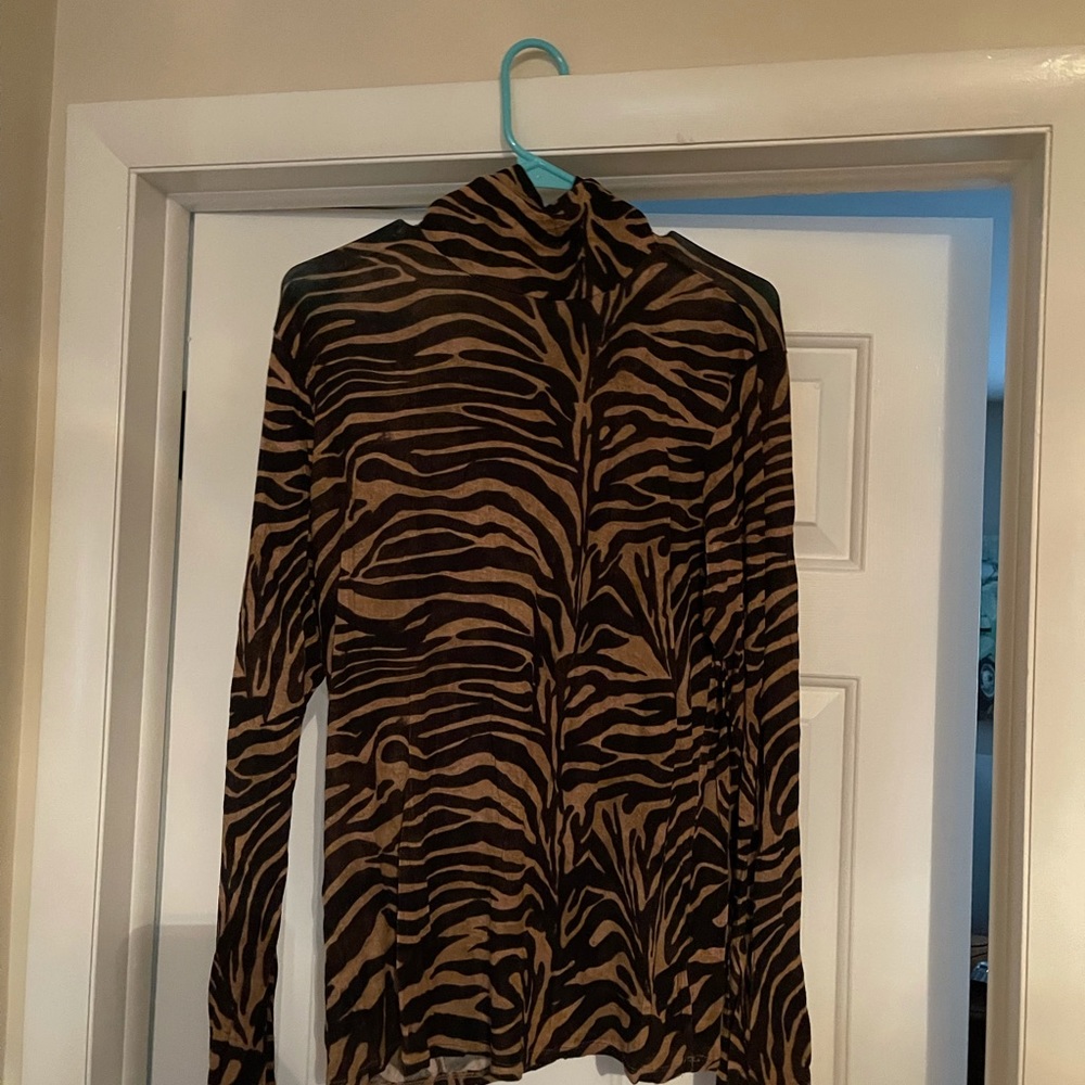 Express tiger top